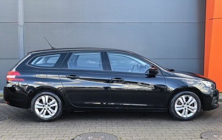Peugeot 308 II, 2019 год, 1 199 000 рублей, 3 фотография