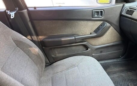 Mitsubishi Lancer VII, 1990 год, 140 000 рублей, 2 фотография