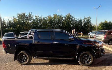 Toyota Hilux VIII, 2020 год, 3 400 000 рублей, 2 фотография