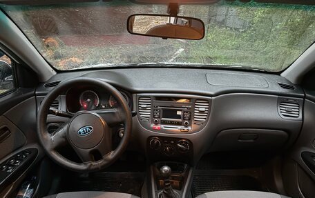 KIA Rio II, 2011 год, 530 000 рублей, 9 фотография