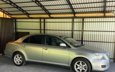 Toyota Avensis III рестайлинг, 2008 год, 835 000 рублей, 1 фотография