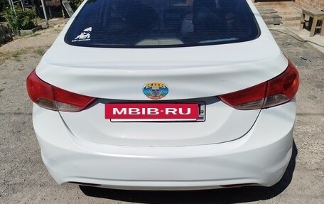 Hyundai Avante, 2011 год, 707 000 рублей, 3 фотография
