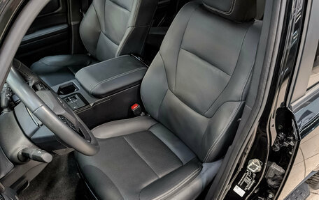 Toyota Land Cruiser Prado, 2024 год, 8 300 000 рублей, 20 фотография