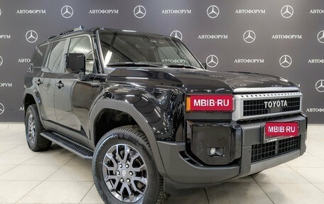 Toyota Land Cruiser Prado, 2024 год, 8 300 000 рублей, 3 фотография