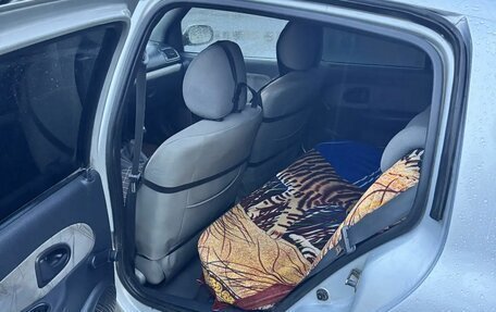 Renault Clio III, 2002 год, 350 000 рублей, 5 фотография