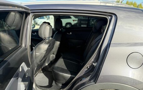 KIA Sportage III, 2010 год, 1 180 000 рублей, 13 фотография