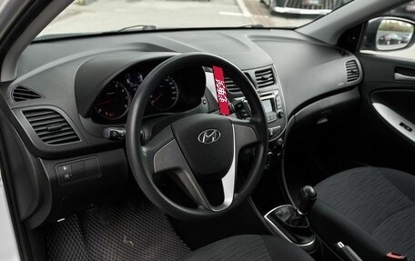 Hyundai Solaris II рестайлинг, 2016 год, 945 000 рублей, 5 фотография