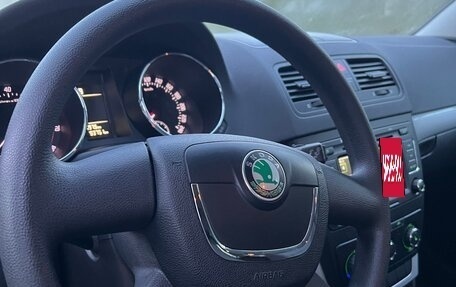 Skoda Yeti I рестайлинг, 2011 год, 895 000 рублей, 22 фотография