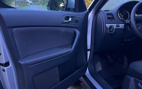 Skoda Yeti I рестайлинг, 2011 год, 895 000 рублей, 30 фотография