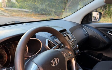 Hyundai ix35 I рестайлинг, 2012 год, 1 190 000 рублей, 17 фотография