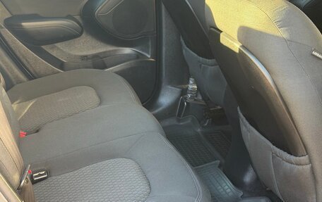Hyundai ix35 I рестайлинг, 2012 год, 1 190 000 рублей, 26 фотография
