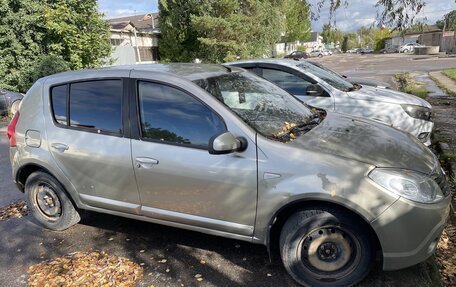 Renault Sandero I, 2010 год, 320 000 рублей, 2 фотография