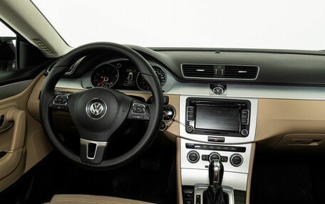 Volkswagen Passat CC I рестайлинг, 2013 год, 1 198 000 рублей, 13 фотография
