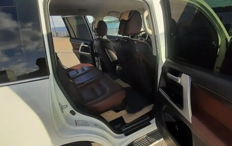 Toyota Land Cruiser 200, 2018 год, 7 200 000 рублей, 15 фотография
