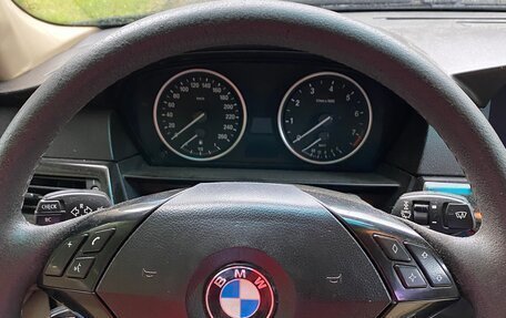 BMW 5 серия, 2004 год, 600 000 рублей, 8 фотография