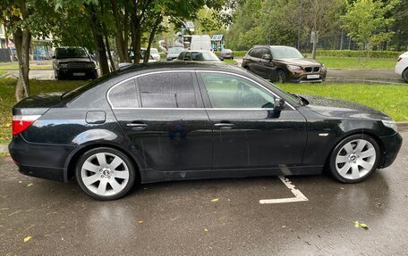 BMW 5 серия, 2004 год, 600 000 рублей, 15 фотография