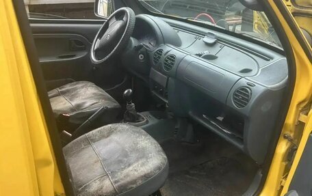 Renault Kangoo II рестайлинг, 2001 год, 175 000 рублей, 3 фотография