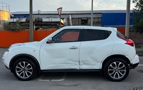 Nissan Juke II, 2012 год, 900 000 рублей, 5 фотография