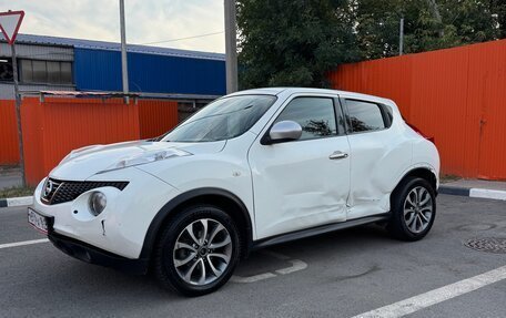 Nissan Juke II, 2012 год, 900 000 рублей, 6 фотография
