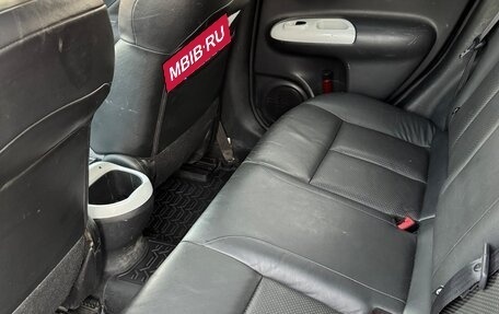 Nissan Juke II, 2012 год, 900 000 рублей, 11 фотография