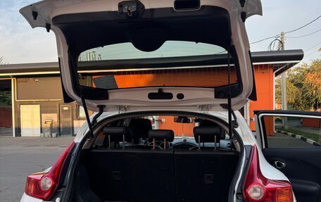 Nissan Juke II, 2012 год, 900 000 рублей, 12 фотография