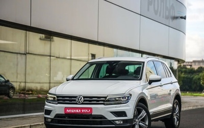 Volkswagen Tiguan II, 2019 год, 2 499 000 рублей, 1 фотография