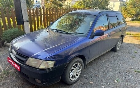 Nissan Wingroad III, 2001 год, 190 000 рублей, 1 фотография