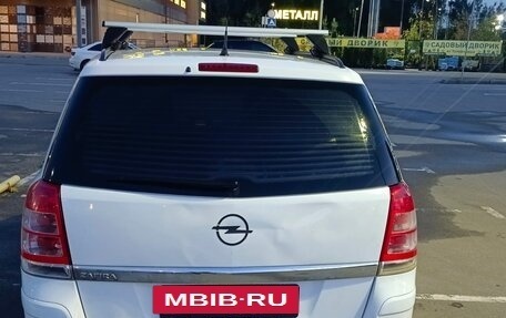 Opel Zafira B, 2012 год, 650 000 рублей, 3 фотография