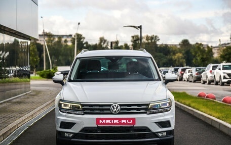 Volkswagen Tiguan II, 2019 год, 2 499 000 рублей, 4 фотография