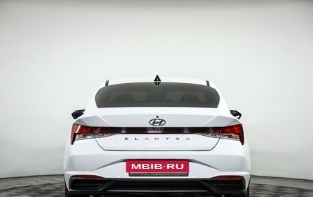 Hyundai Elantra, 2021 год, 1 939 000 рублей, 6 фотография