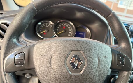 Renault Logan II, 2015 год, 655 000 рублей, 2 фотография