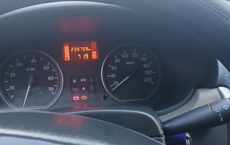 Renault Logan I, 2010 год, 310 000 рублей, 6 фотография
