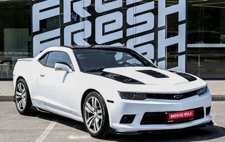 Chevrolet Camaro IV, 2013 год, 1 690 000 рублей, 1 фотография