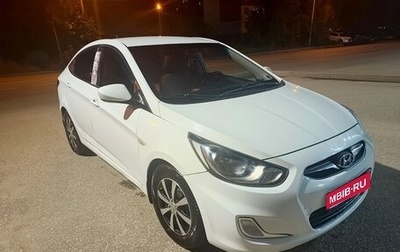 Hyundai Solaris II рестайлинг, 2013 год, 475 000 рублей, 1 фотография