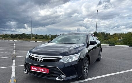 Toyota Camry, 2017 год, 1 820 000 рублей, 1 фотография