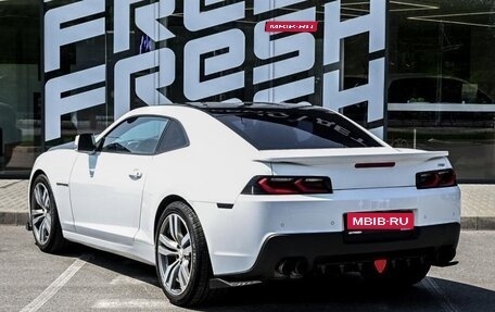 Chevrolet Camaro IV, 2013 год, 1 690 000 рублей, 2 фотография