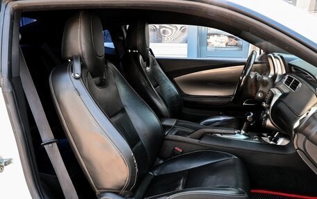Chevrolet Camaro IV, 2013 год, 1 690 000 рублей, 16 фотография