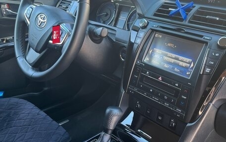Toyota Camry, 2016 год, 2 170 000 рублей, 5 фотография