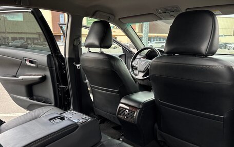Toyota Camry, 2017 год, 1 820 000 рублей, 9 фотография