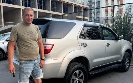 Toyota Fortuner I, 2010 год, 2 350 000 рублей, 2 фотография