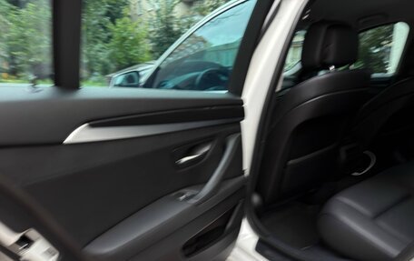 BMW 5 серия, 2012 год, 2 100 000 рублей, 12 фотография