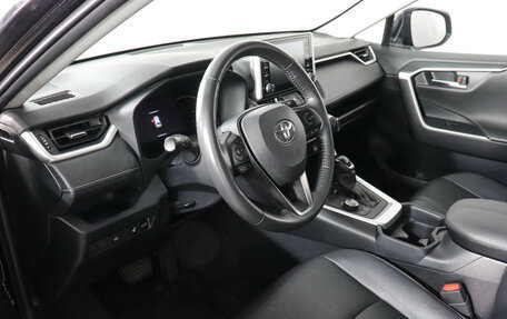 Toyota RAV4, 2021 год, 3 580 000 рублей, 9 фотография