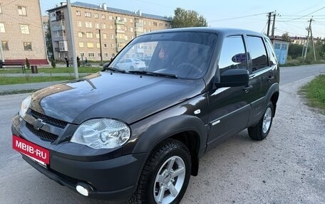 Chevrolet Niva I рестайлинг, 2013 год, 525 000 рублей, 4 фотография