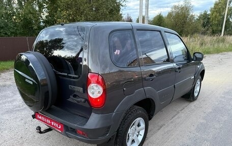 Chevrolet Niva I рестайлинг, 2013 год, 525 000 рублей, 2 фотография