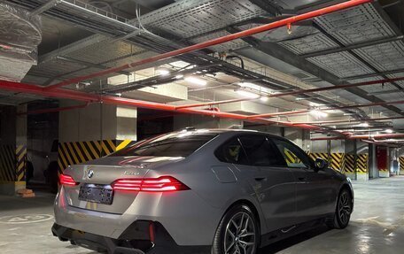 BMW 5 серия, 2025 год, 7 350 000 рублей, 6 фотография