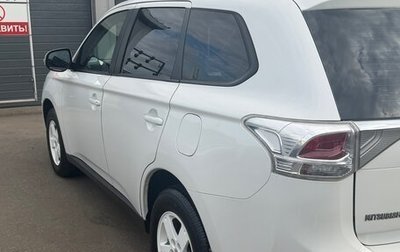 Mitsubishi Outlander III рестайлинг 3, 2012 год, 1 600 000 рублей, 1 фотография