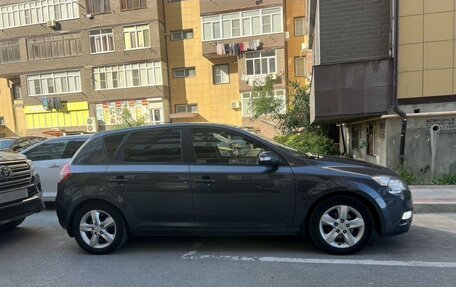 KIA cee'd I рестайлинг, 2010 год, 860 000 рублей, 1 фотография