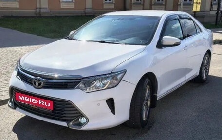 Toyota Camry, 2013 год, 1 250 000 рублей, 4 фотография
