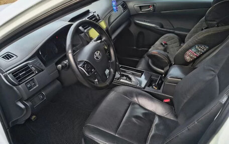 Toyota Camry, 2013 год, 1 250 000 рублей, 14 фотография