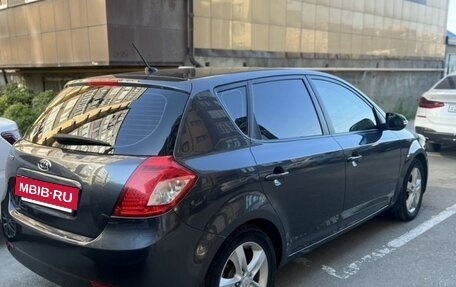 KIA cee'd I рестайлинг, 2010 год, 860 000 рублей, 3 фотография